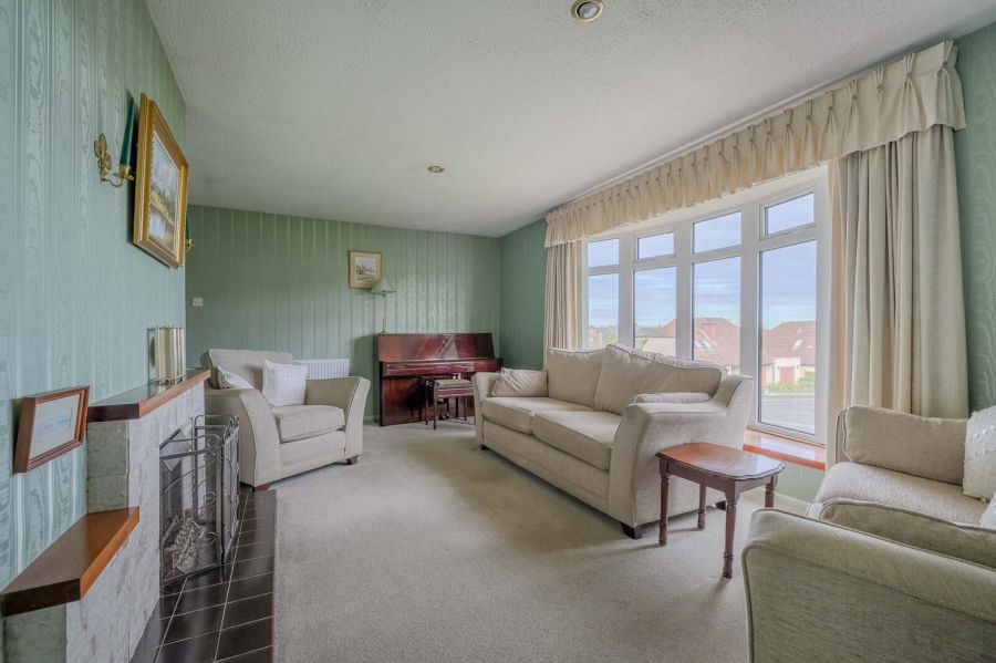 86 Chippendale Avenue