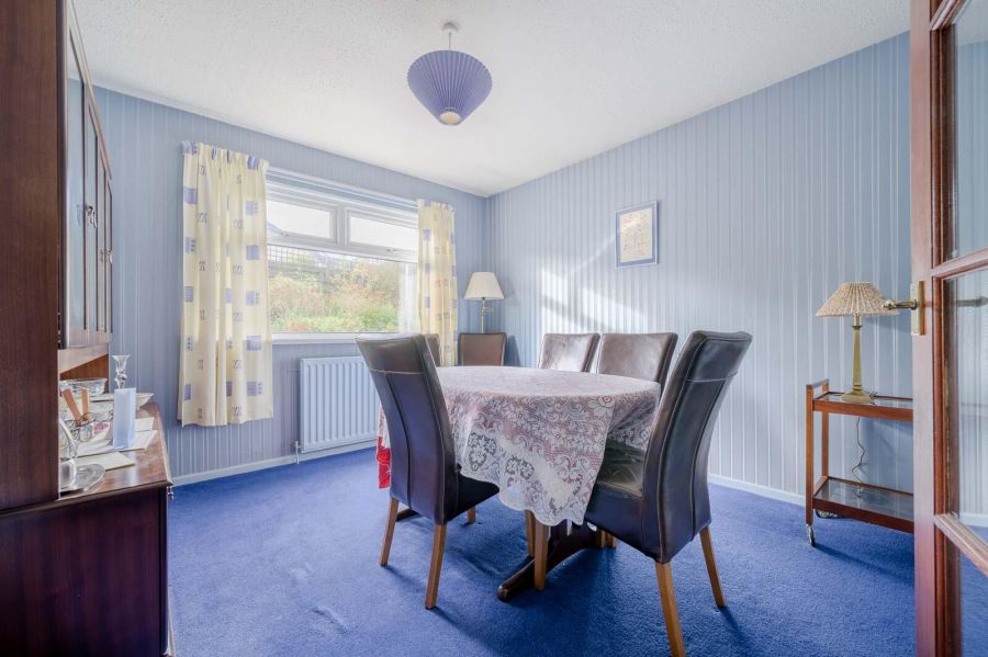 86 Chippendale Avenue