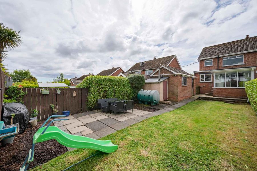 35 Innisfayle Drive