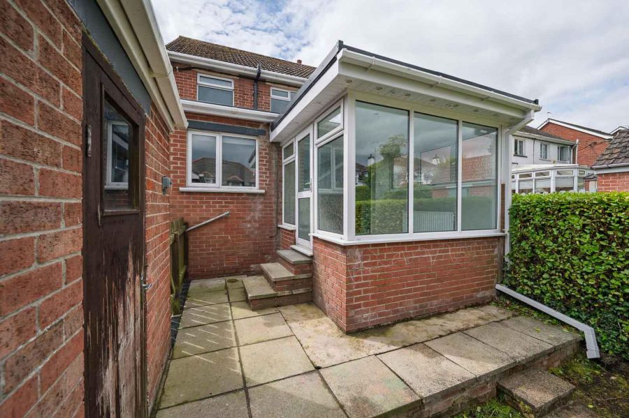 35 Innisfayle Drive
