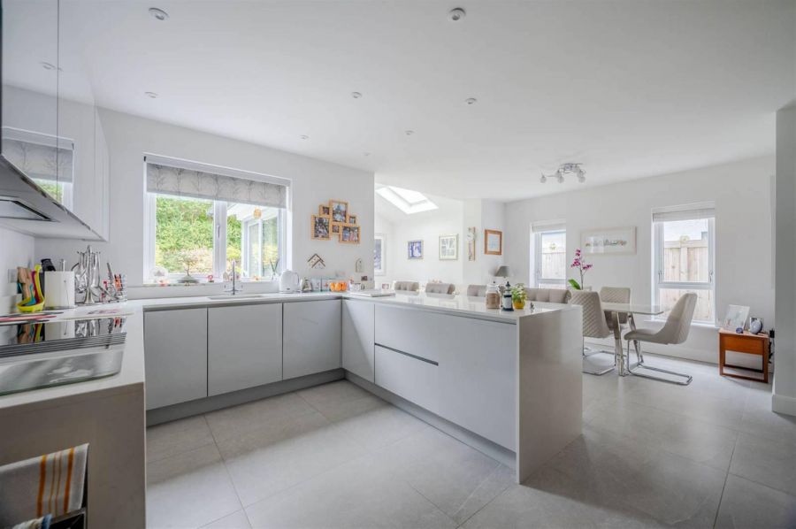 124b Crawfordsburn Road