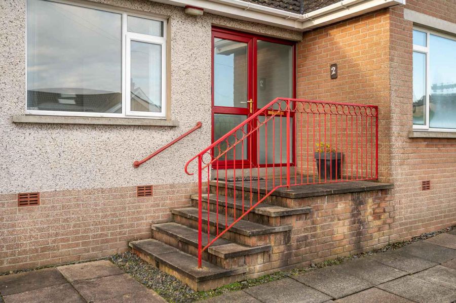 2 Carnalea Park
