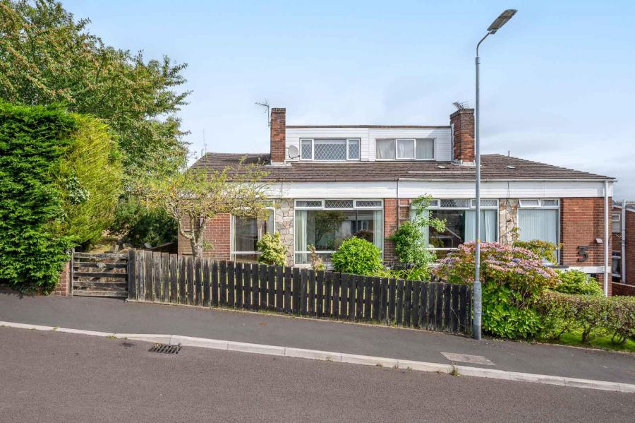 1 Rostrevor Close