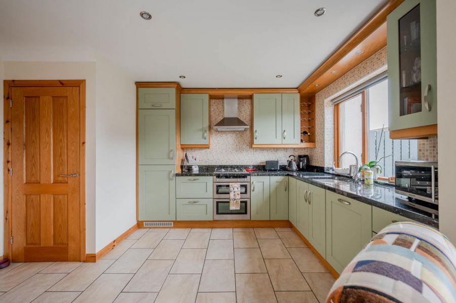 7 Kinwood Grange