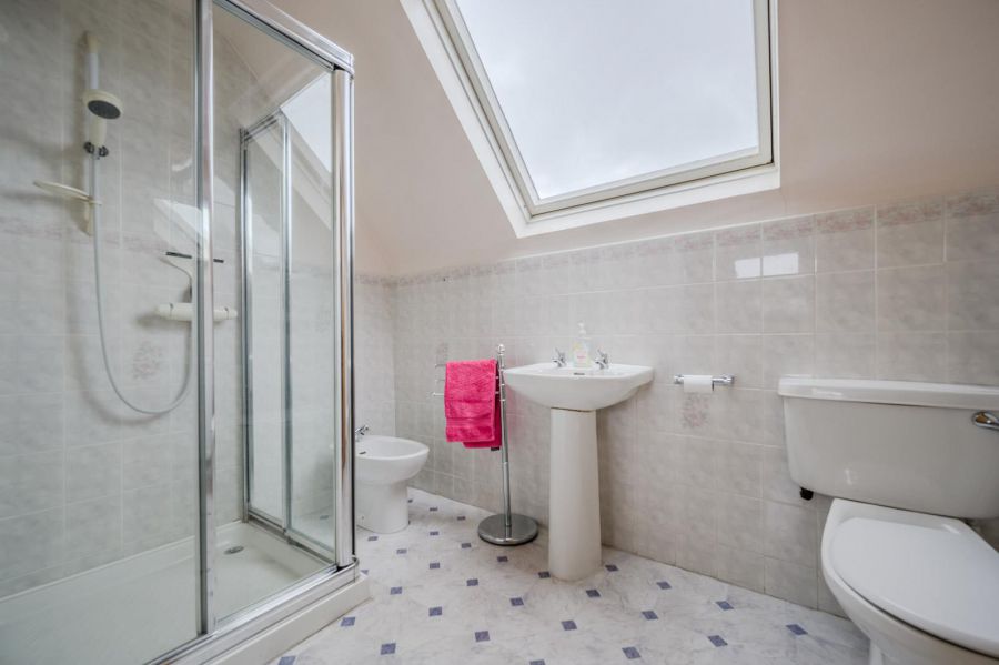 2 Cleland Park North