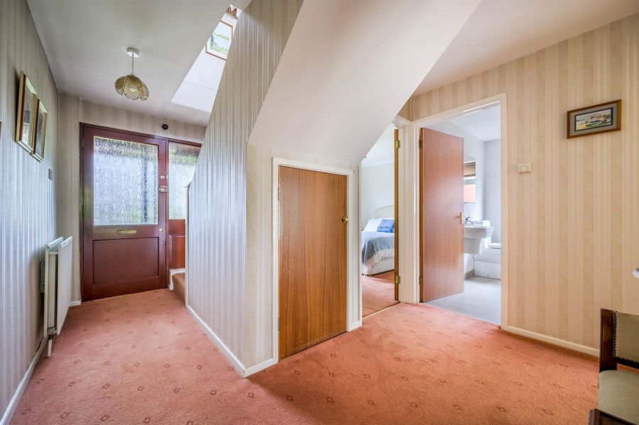 2 Cleland Park North