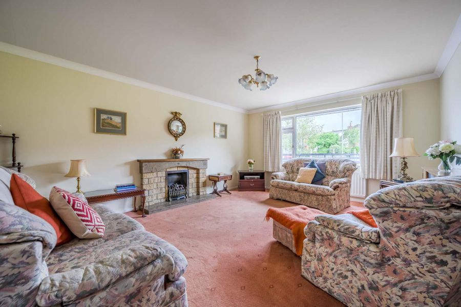 2 Cleland Park North
