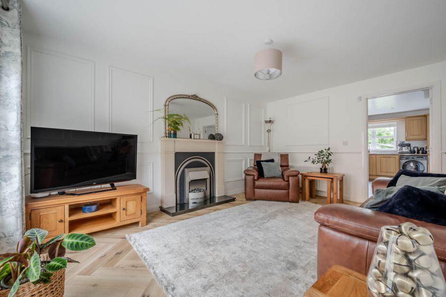 16 Woodgate