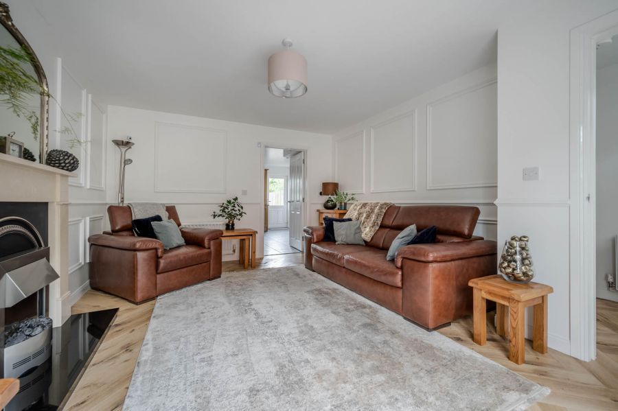 16 Woodgate