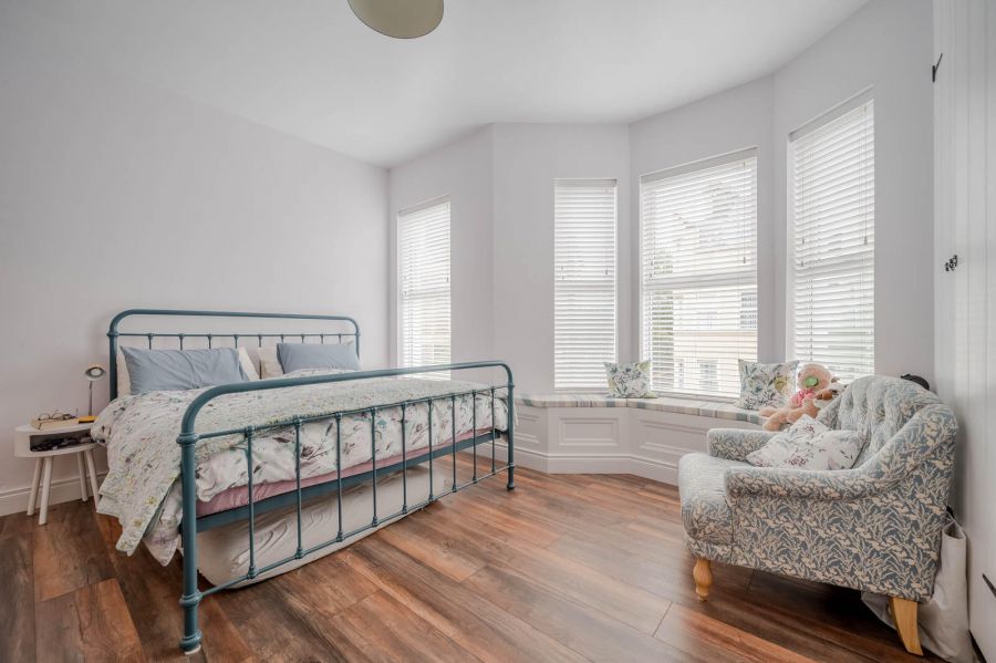 16 Southwell Road