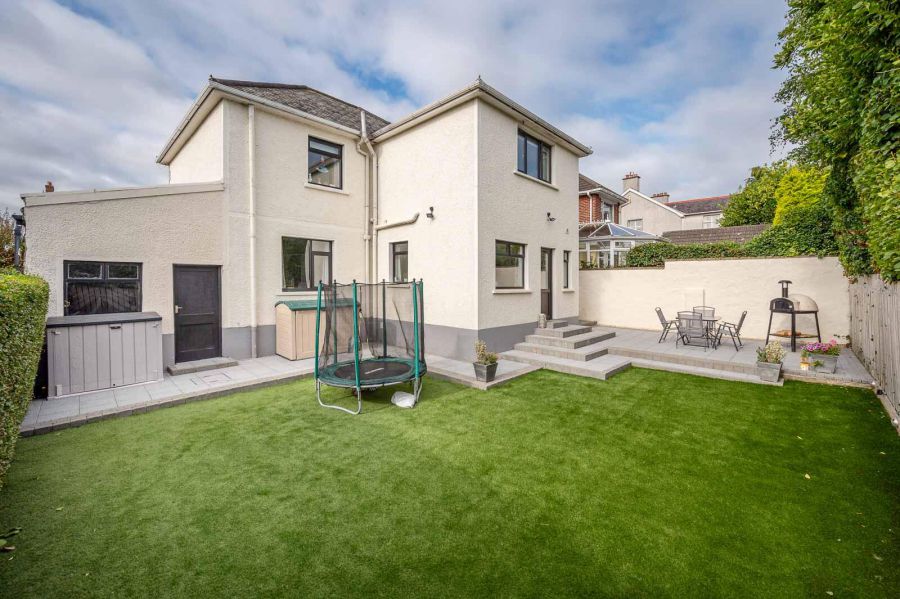 30 Ranfurly Avenue