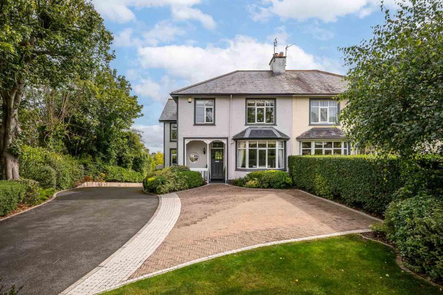 9 Raglan Road