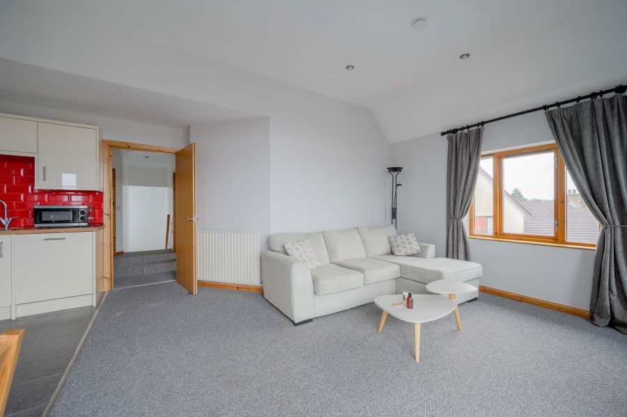 38F Shaftesbury Road