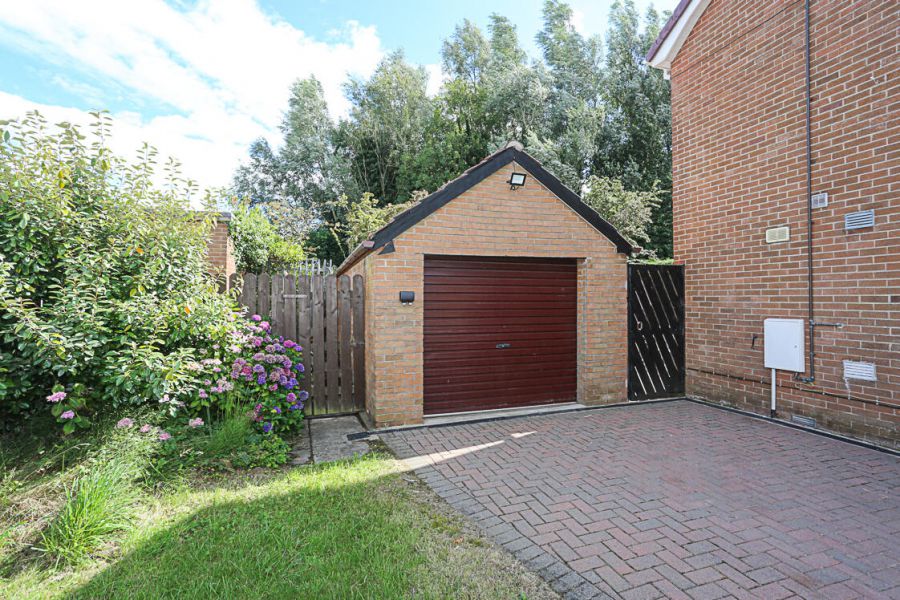 33 Sinclair Road