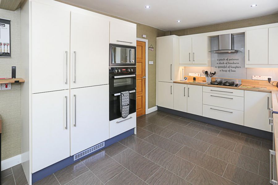 33 Sinclair Road