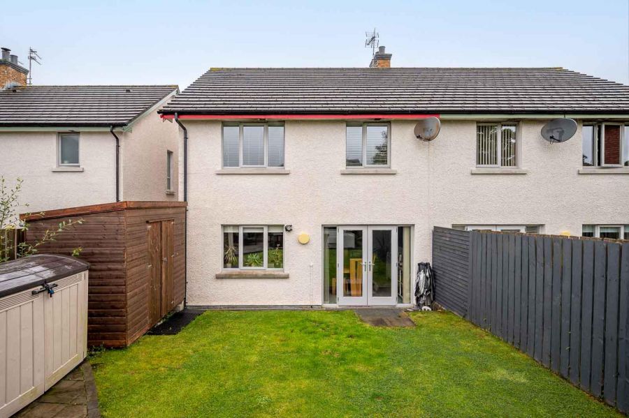 17 Shaftesbury Park