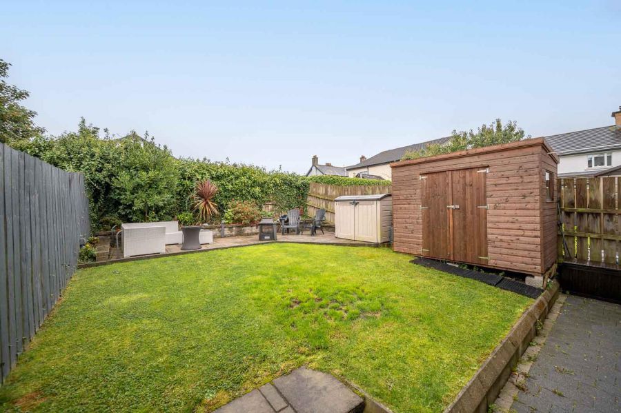 17 Shaftesbury Park