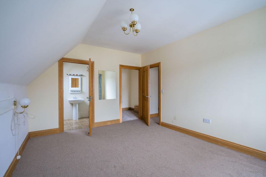 Flat 16, 4 Princetown Avenue