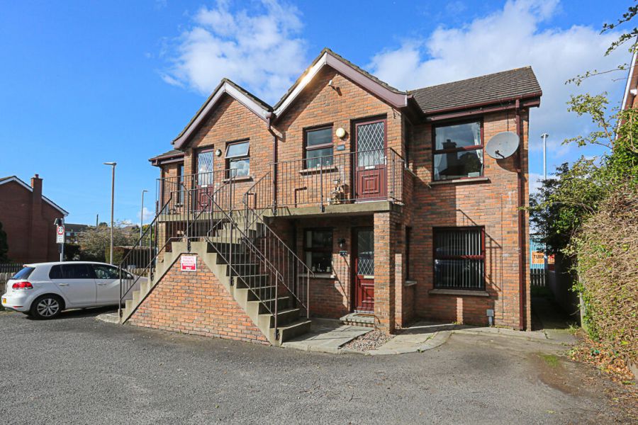 Flat 2 1a Inglewood Park