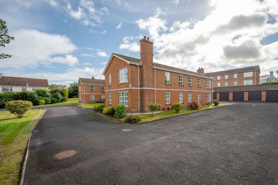 10 The Mews, 160 Groomsport Road