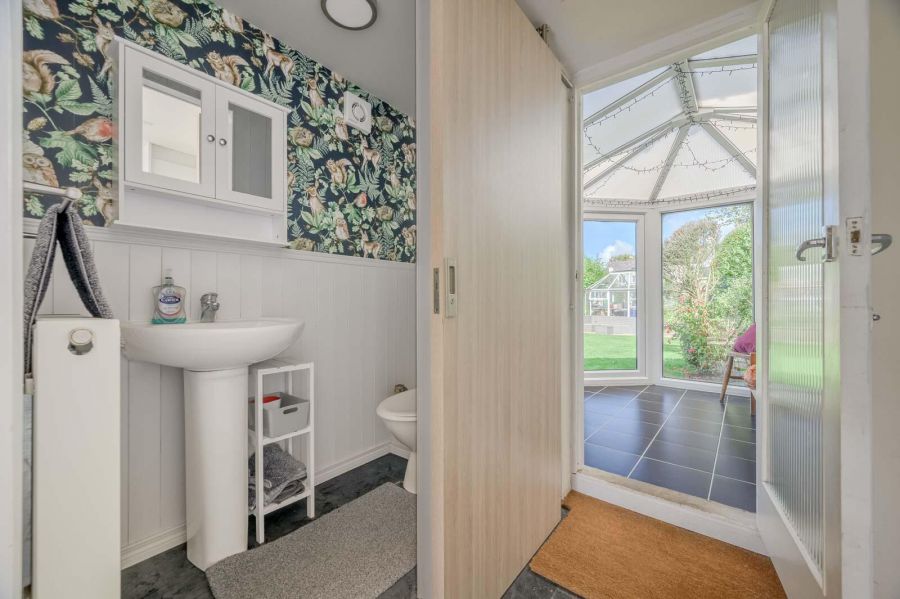 4 Ranfurly Avenue