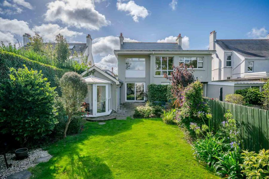 4 Ranfurly Avenue