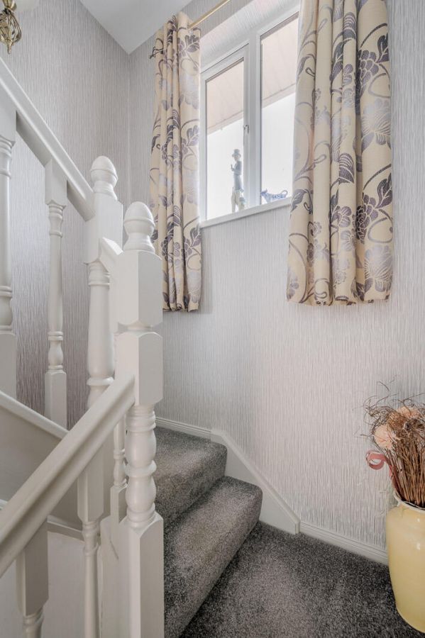 50 Cleland Park North