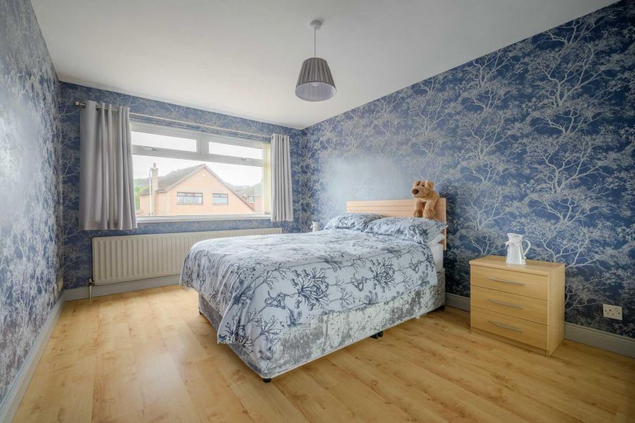 50 Cleland Park North