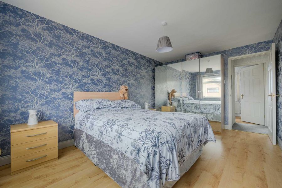 50 Cleland Park North