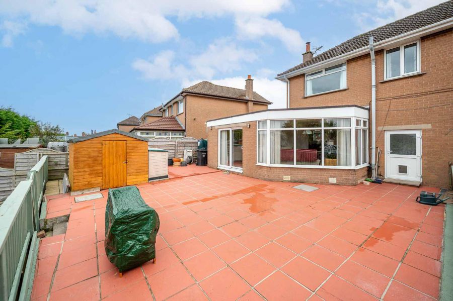 50 Cleland Park North