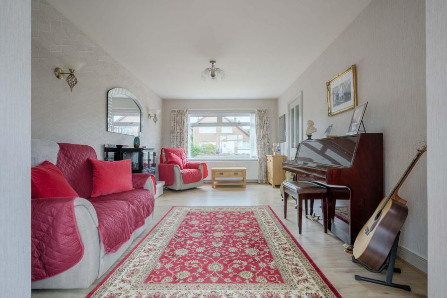 50 Cleland Park North