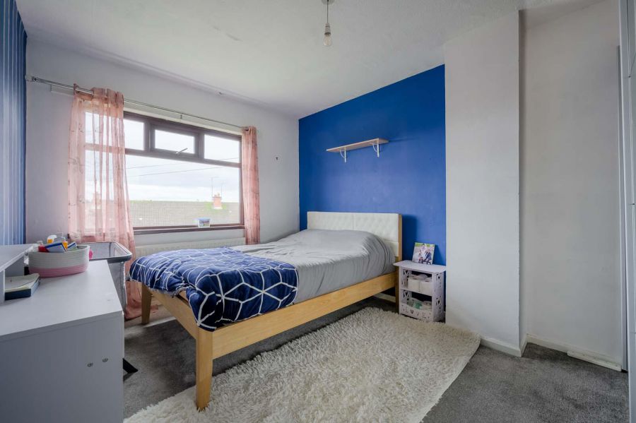 8 Silverstream Crescent