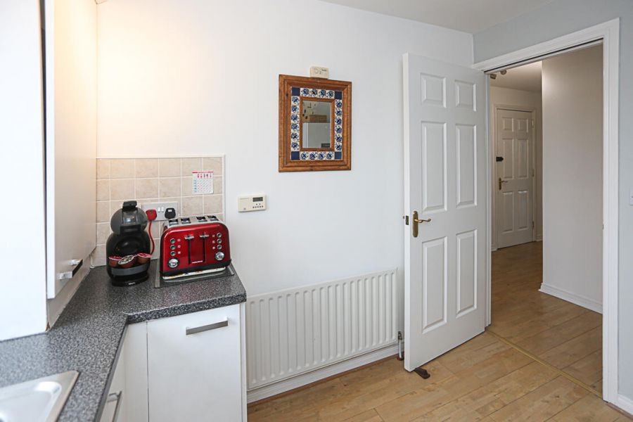 Apt 4, The Cedars 53 Bryansburn Road