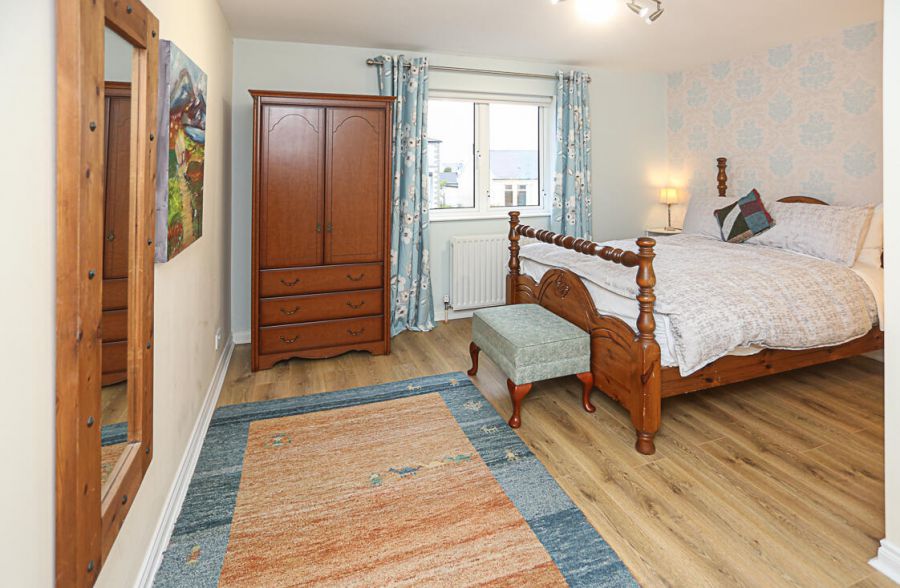 Apt 4, The Cedars 53 Bryansburn Road