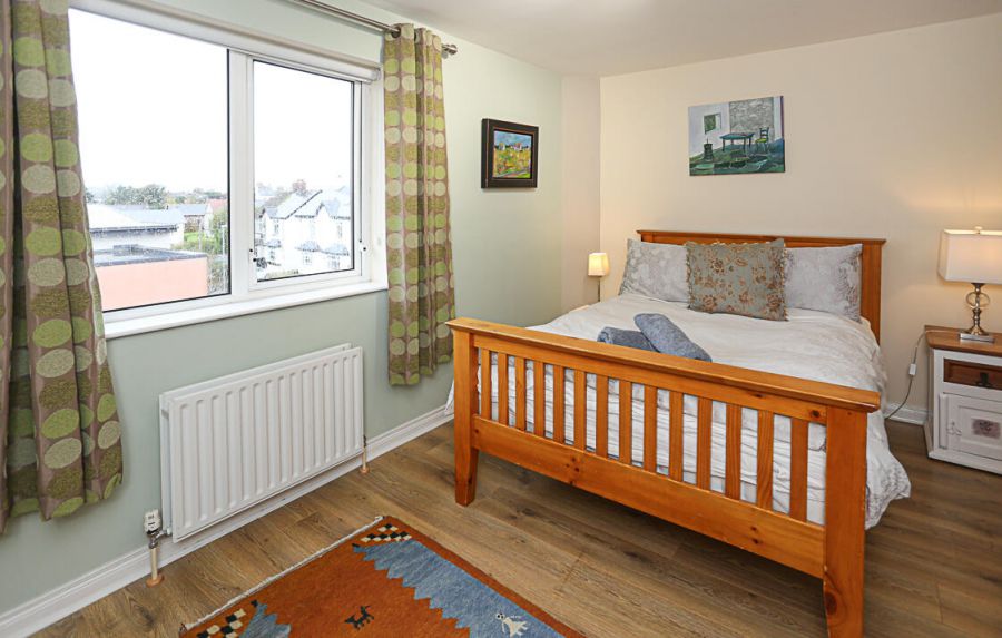 Apt 4, The Cedars 53 Bryansburn Road