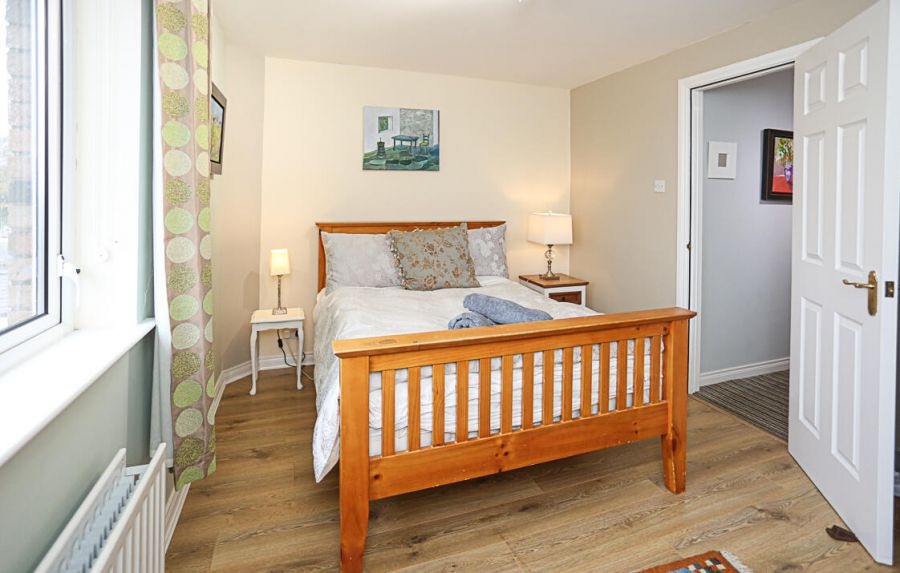 Apt 4, The Cedars 53 Bryansburn Road