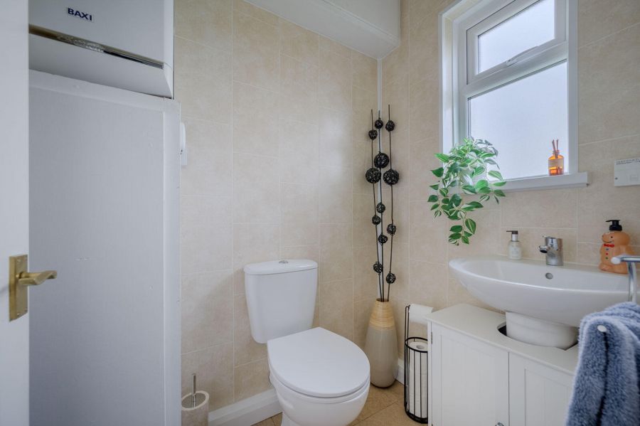 15 Crawfordsburn Road