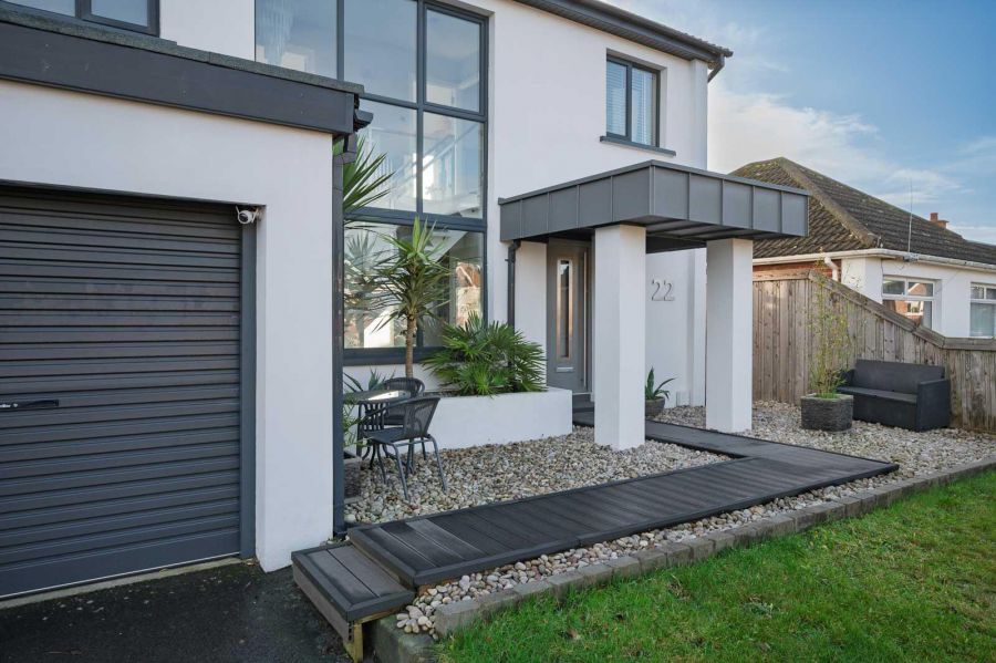 22 Towerview Crescent