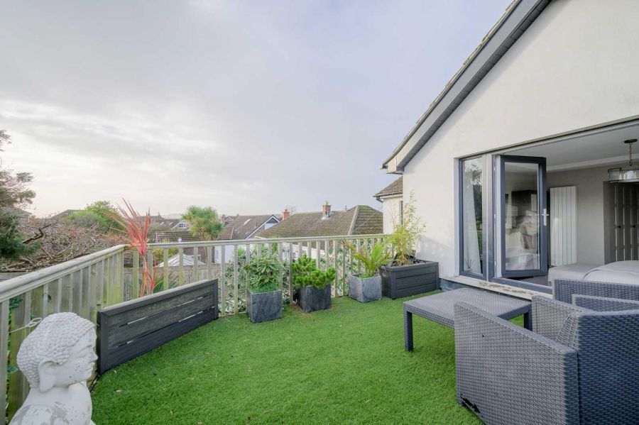 22 Towerview Crescent