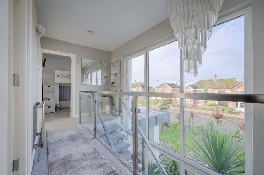 22 Towerview Crescent