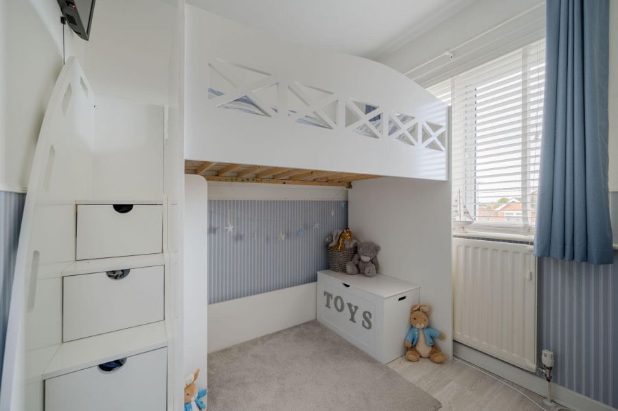 22 Towerview Crescent