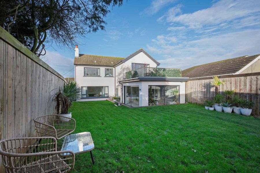 22 Towerview Crescent