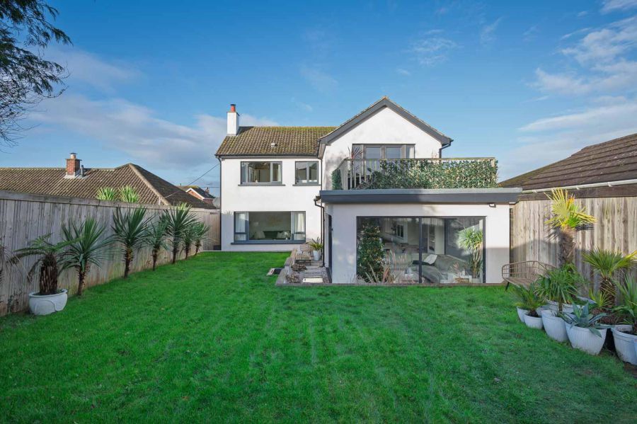 22 Towerview Crescent