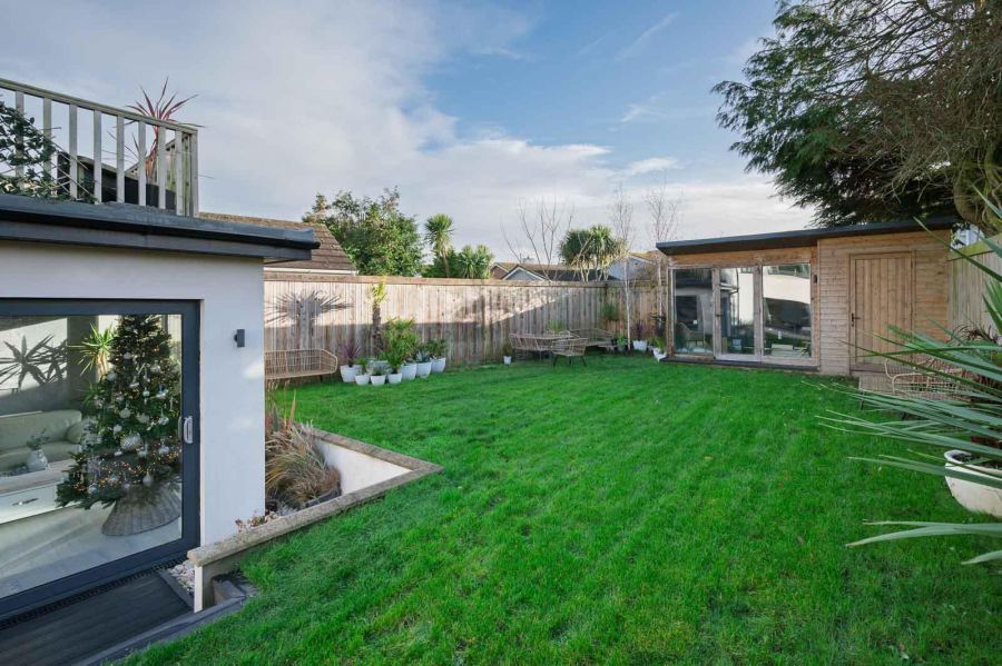 22 Towerview Crescent