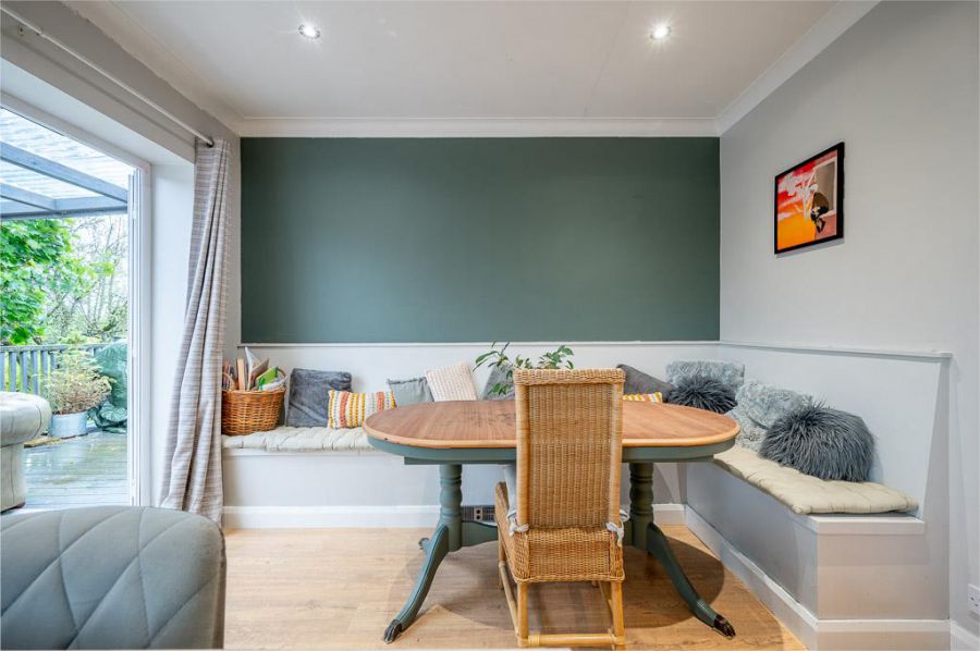 4 Grange Avenue