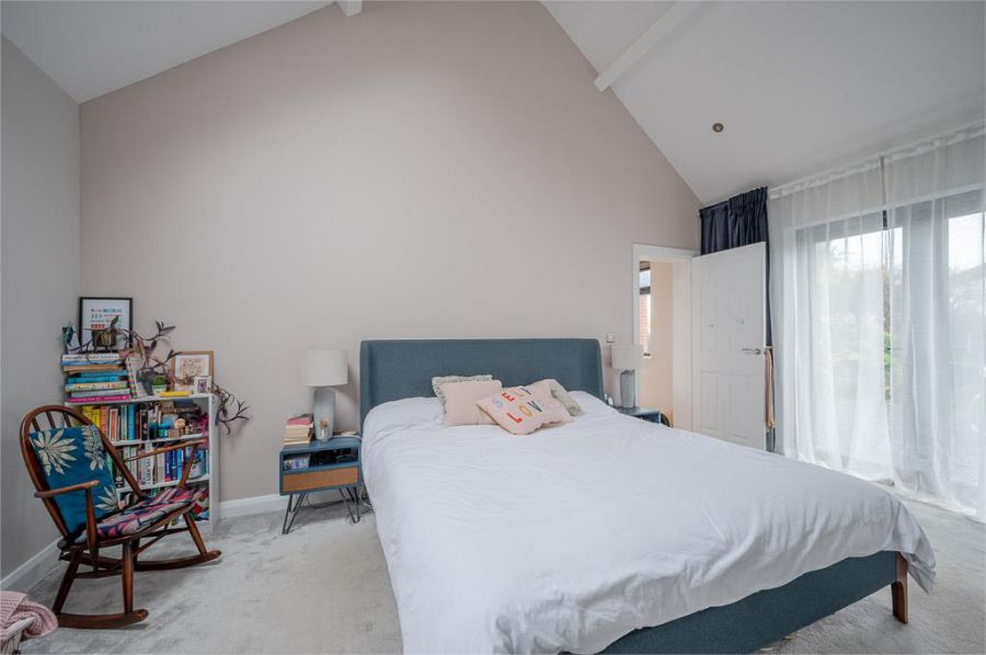 4 Grange Avenue