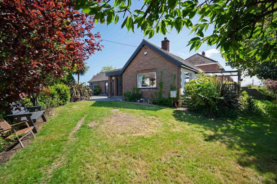 4 Grange Avenue