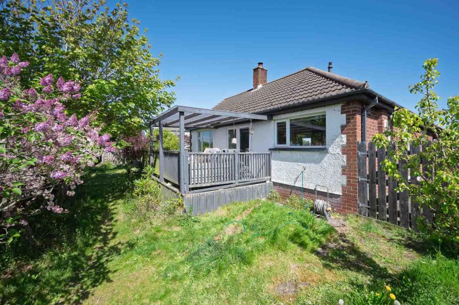 4 Grange Avenue