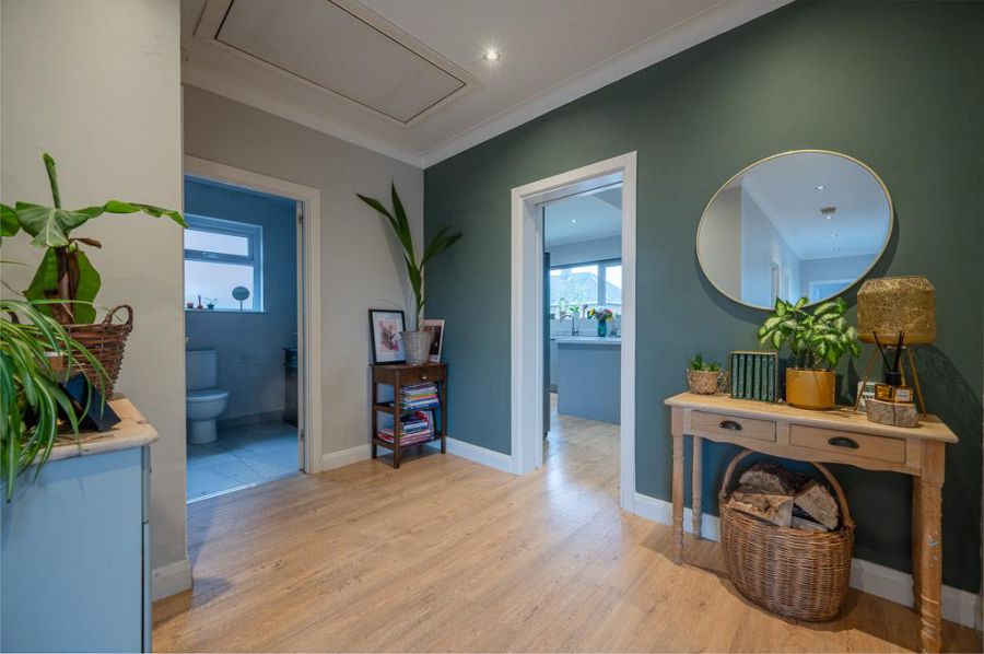 4 Grange Avenue