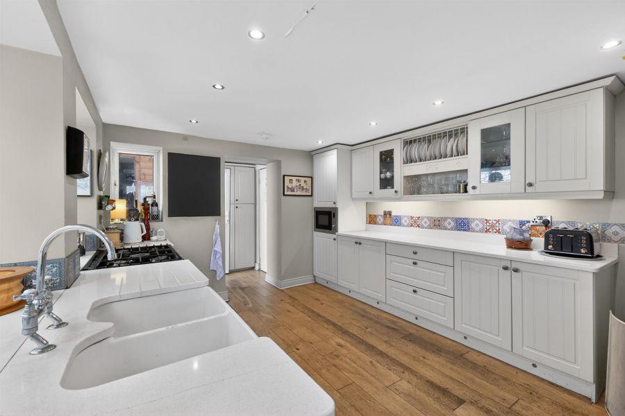 3 Carisbrooke Terrace